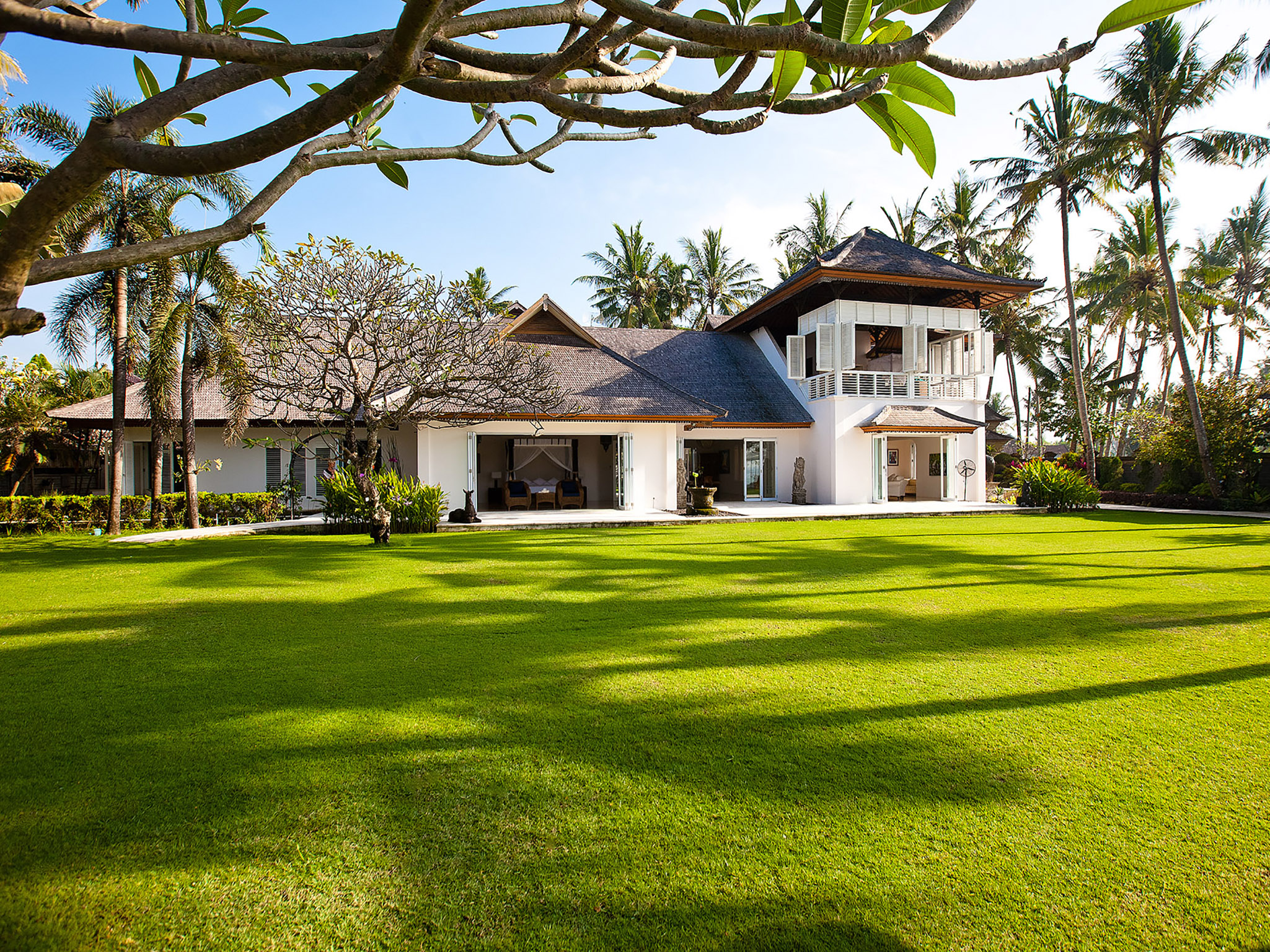 1.+puri+nirwana+-+villa+features